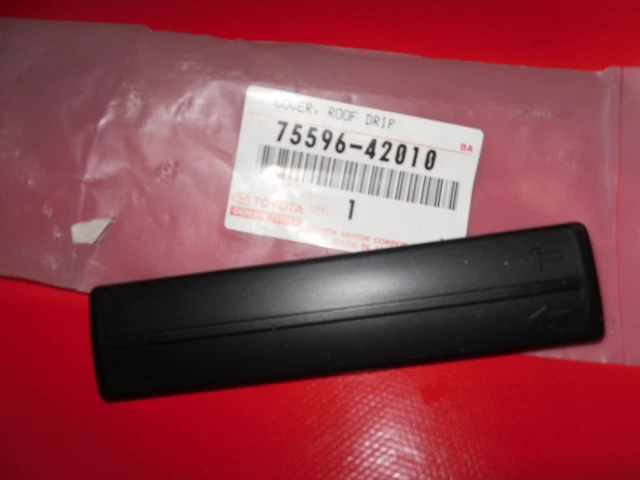 Cache Droit Glissiere Toit Neuf Reference 75596-42010 Pour Toyota Rav4 2000/2003