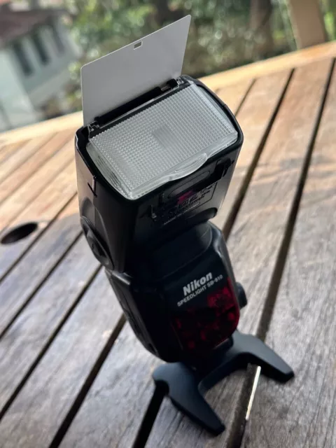 Nikon SB-910 Speedlight