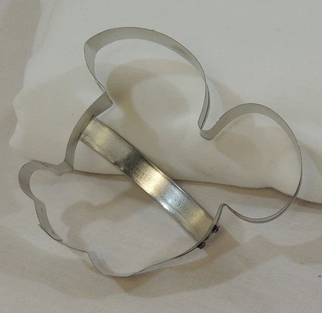 DISNEYS MICKEY MOUSE Metal Cookie Cutter Large Handle Made in USA 24.