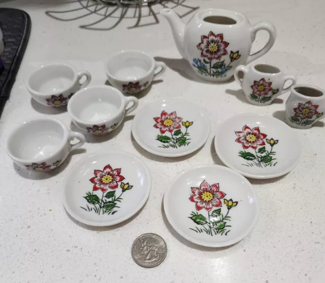 Vintage Child's Tea Set Late 60s Early 70s 11 Pieces Flower