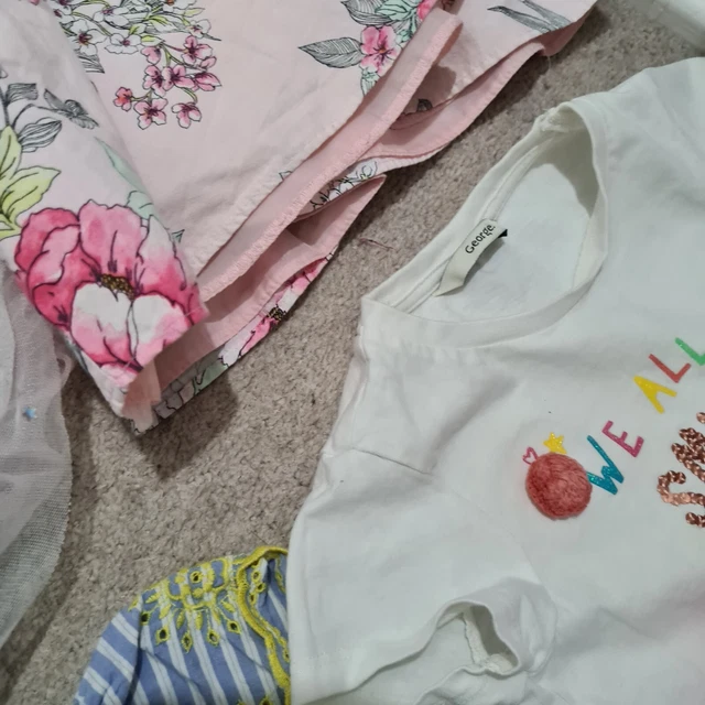 ragazze vestiti pacchetto abito 3-4 anni in perfette condizioni 10