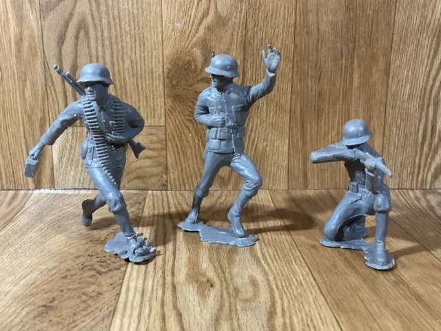 Lot Of 3 Vintage 1963 Louis Marx Gray Army Men Toy Soldiers 6 Inch