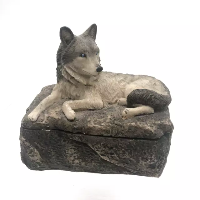 Wolf Husky Dog Trinket Box Figurine Lying Gray Stone Lid Blue Eyes 4.5" x 4.5"
