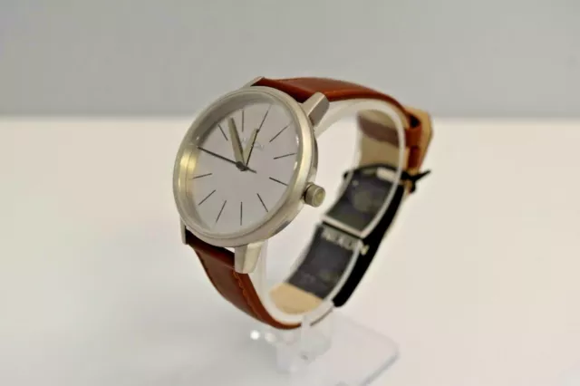 Nixon Kensington Leather Matte Silver Brown Leather A108 747-00 $125 Watch