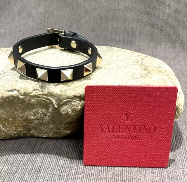 VALENTINO GARAVANI Gold-Tone/Brass Rockstud Black Leather Ladies Bracelet