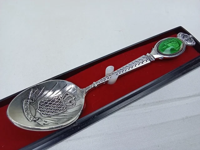 Cuillère souvenir en métal argenté Verdun, France