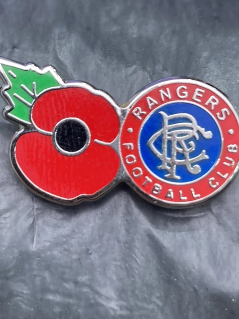 RANGERS REMEMBERS NEW Badge £4.00 - PicClick UK