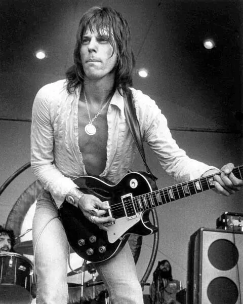 Jeff Beck 1970's in concert pose playing his guitar 8x10 inch photo