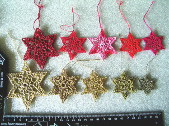 10 STERNE gehäkelt rot gold gemischt klein groß neu Handarbeit  Weihnachten