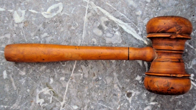 marteau maillet casse sucre en bois (olivier?) fin 19 ème début 20 ème