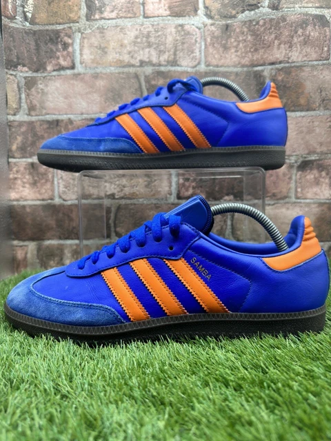 Adidas blu hotsell e arancioni