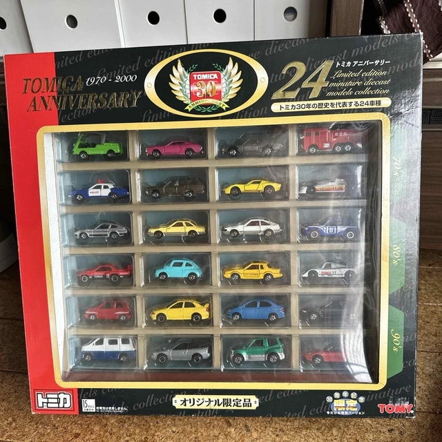TOMICA Collection case 1970 TOMICA 1970-2000 ANIVERSARIO 24 EUR