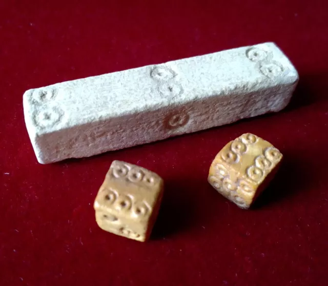 #148 - Lot three Roman Empire stone legionary dice in two shapes 1st-3rd C.