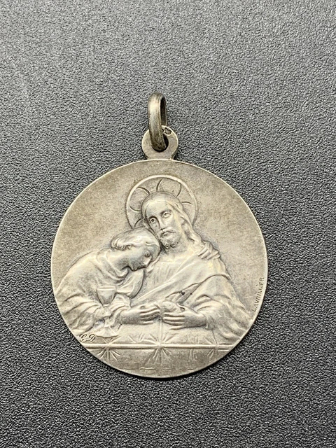 Médaille Baptême Croix arrondie en Or 18 carats