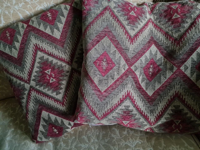 Dunelm grandi copricuscini oro rosso e verde 18 x 18 pollici cerniera stile azteco