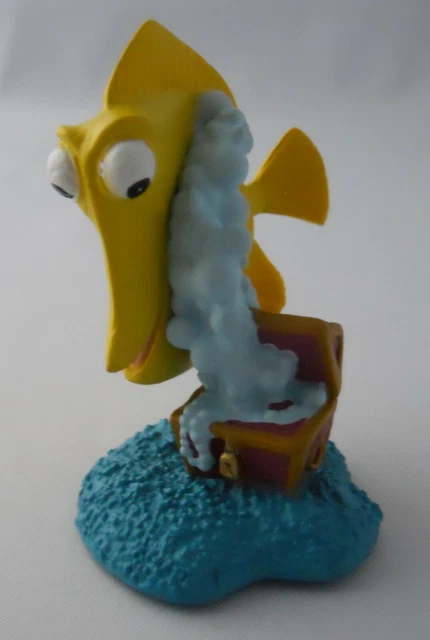 DISNEY STORE BUBBLES Finding Nemo Yellow Tang Fish PVC Cake Topper ...