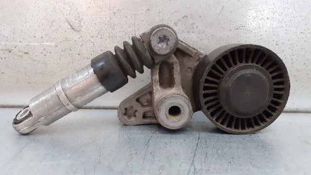 F23568903 galet tendeur pour AUDI A6 3.0 1997 616218
