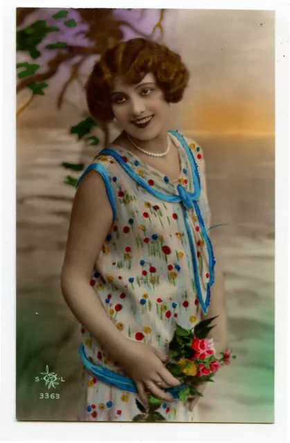1920s Glamor Glamour LOVELY YOUNG LADY Flapper photo postcard