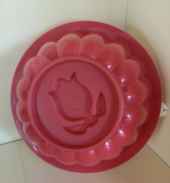 GRAND MOULE A Charlotte Mauve Tupperware EUR 18,00 - PicClick FR