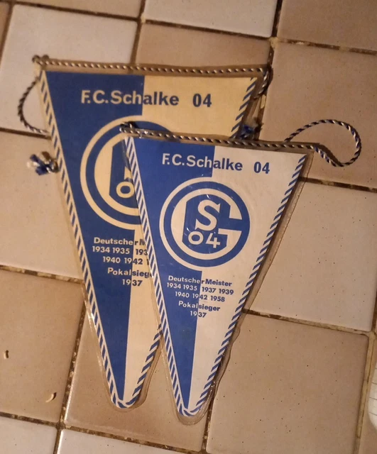 Lot De 2 Anciens Fanions FC Schalke