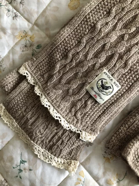 Avoca cashmere scarf And Wrist Warmers   Light Brown, Excellent Condition