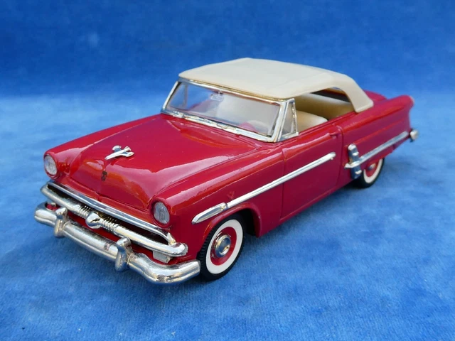 CORGI TOYS 310 Chevrolet Corvette Sting Ray Mib 9 En Boite Grey Color