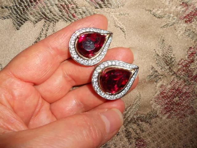 Beautiful Nina Ricci Faux Ruby ‘Jewels of India’ Style Teardrop Clip Earrings