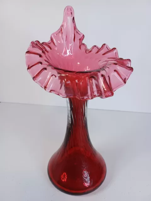 Vintage 1994 FENTON art glass - 11" Cranberry Pulpit Tulip Vase - Ribbed Ruffled