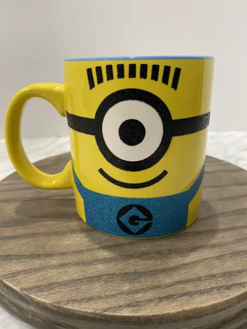 Universal Studios: Despicable Me Minion One Eye Coffee Yellow Mug ☕️ 14 Oz NEW