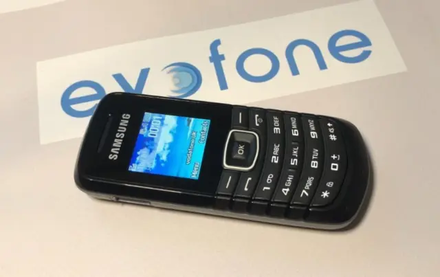 Samsung GT-E1080i  Mobile Phone, Basic Mobile, Unlocked, Retro, Good Original