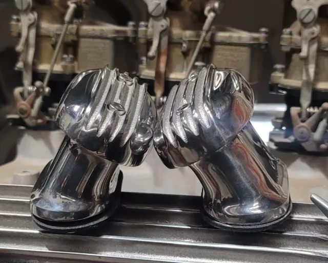 Pair MOONeyes Low Boy FINNed Top BREATHERS Valve Cover Hot Rod Drag Racing moon