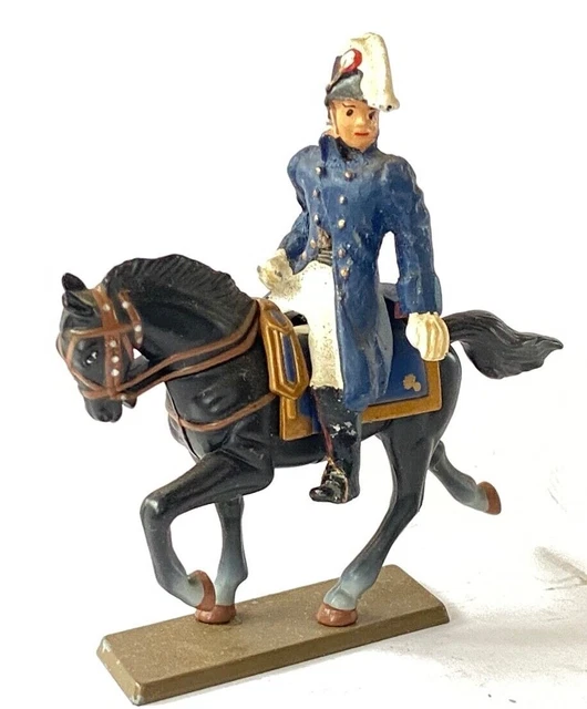 Deux Figurines En Plomb Creux XR – Officiers Anglais à Cheval, Collection