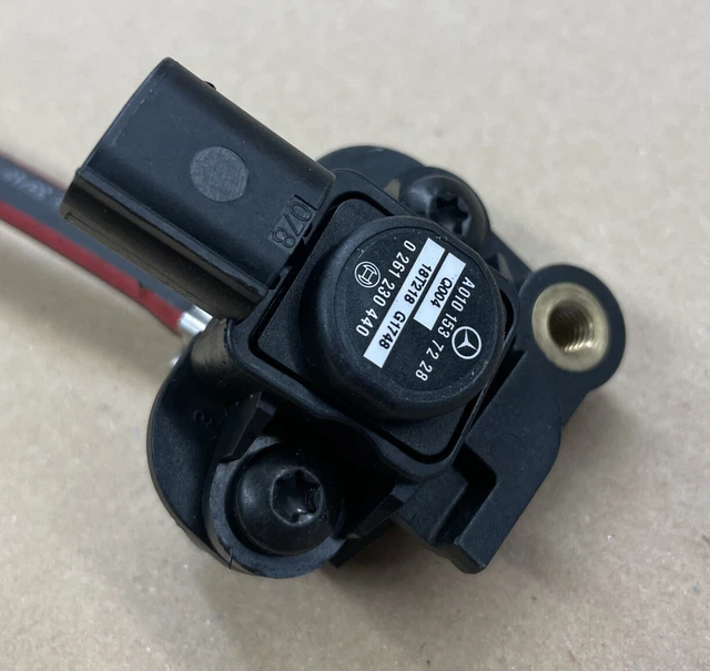 MERCEDES CHARGING PRESSURE SENSOR PRESSURE SENSOR OM651 SPRINTER C E