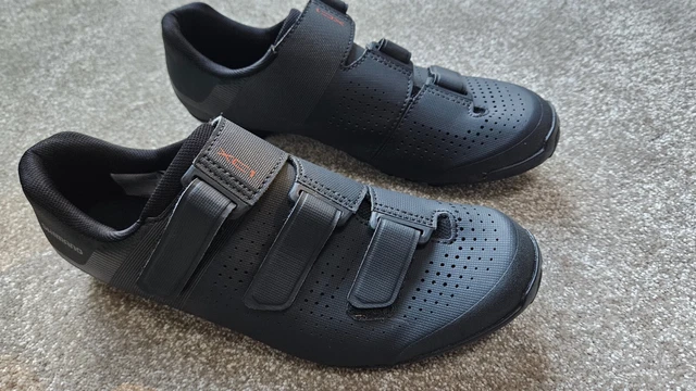 Shimano Xc1 MTB/Schotterschuhe. Größe 44, UK10 breit. Sehr guter Zustand