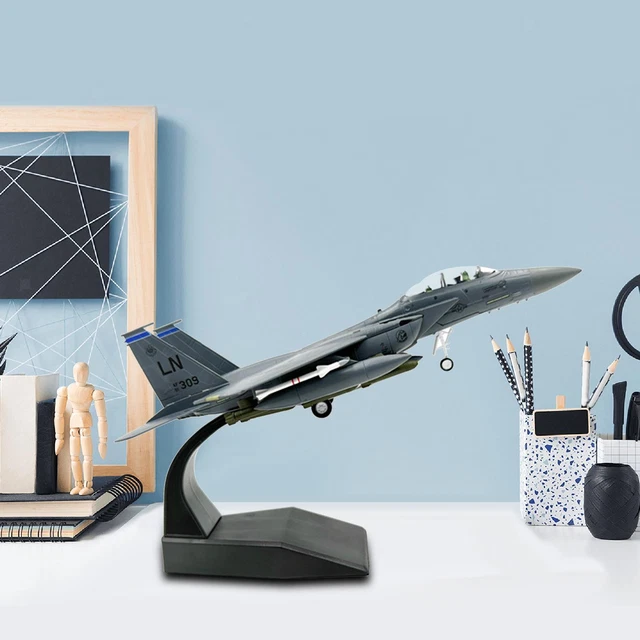 1/100 Scale F15E Fighter Diecast Model Airplane with Base for Bedroom Shelf
