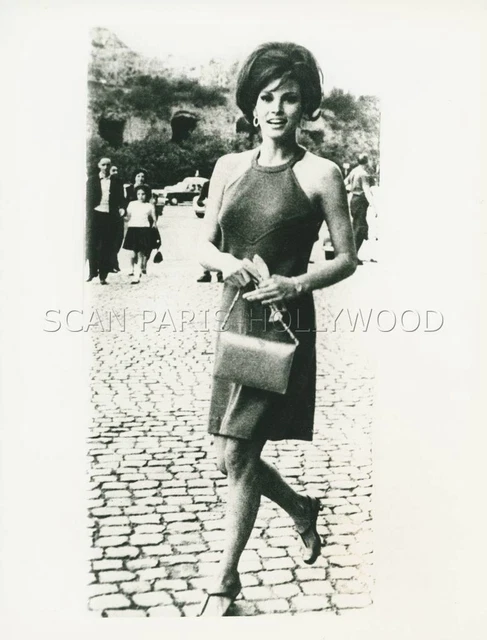 SEXY RAQUEL WELCH 1960S Vintage Photo 49 R1980 Leggy 12 88 PicClick UK sexy-raquel-welch-1960s-vintage-photo-49-r1980-leggy-12-88-picclick-uk