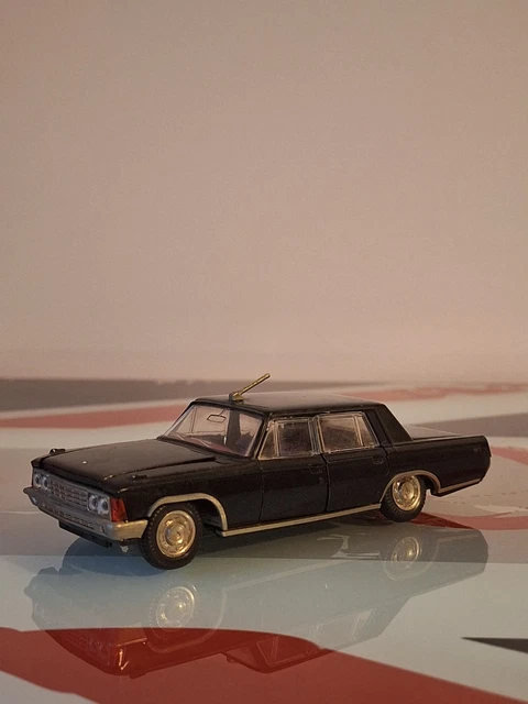 JOUET ANCIEN RUSSE Va Et Vient Mécanique.Garage Vintage. Complet avec