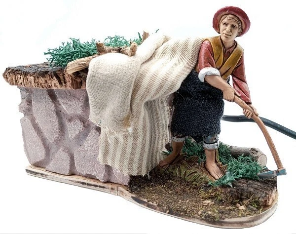 Personaggi Per Presepe In Movimento PERSONAGGI MECCANICI PRESEPE, Statuina in movimento Contadino che zappa