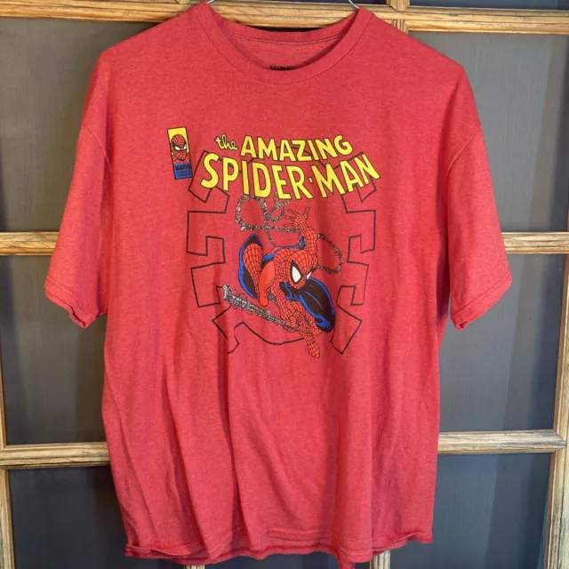 Marvel: Amazing Spider-Man, Red Graphic T-Shirt Size XL