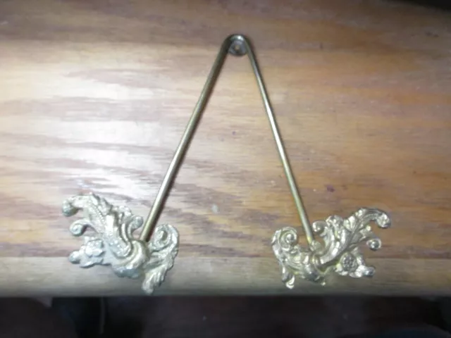Vintage Brass Plate Wall Hanger Ornate Liards India VGC