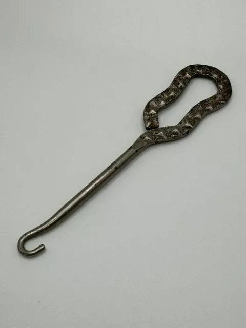 Vintage Metal Shoe Button Hook w/ Ornate Pattern Handle - 3.75 in