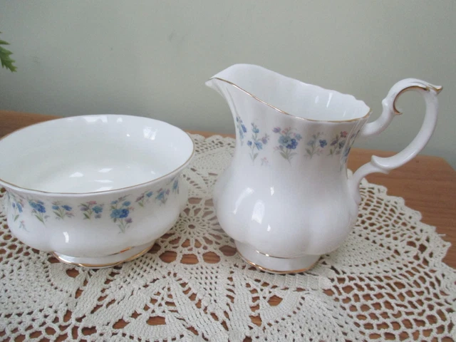Bellissima Brocca Per Latte E Zuccheriera Royal Albert China Memory Lane