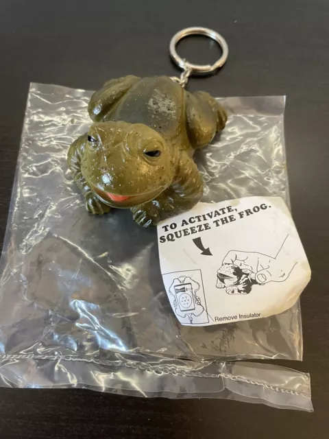 Budweiser Promotional Talking Frog Keyring Keychain Breweriana Rare Man Cave Bar