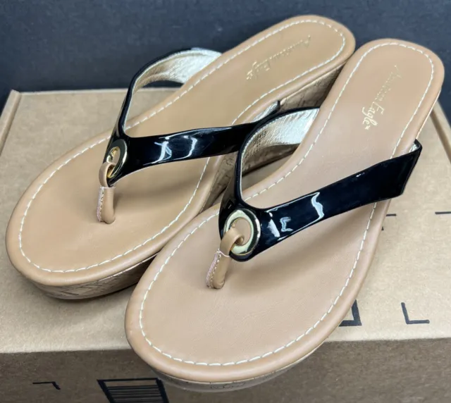 American Eagle AE Cork Wedge Thong Sandals Platform Black Gold Size 7.5 Women’s