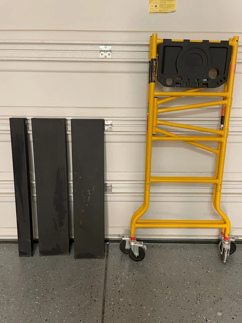 MetalTech 5' High Portable Jobsite Series Mobile Scaffolding with Locking Wheels MetalTech 5' High Portable Jobsite Series Mobile Scaffolding with Locking Wheels