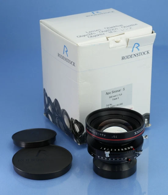 Heliar 210 in Compur electronic 3 shutter - a photo on