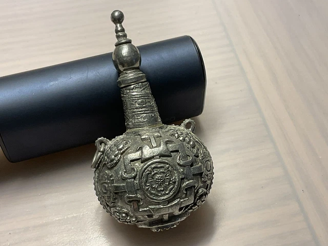 Vintage/Antique? Snuff Scent Bottle, Intricate Design, Unknown Origin