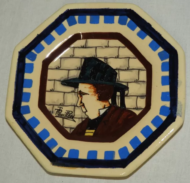 Faïence de QUIMPER - PAUL FOUILLEN - Assiette octogonale (portrait signé)