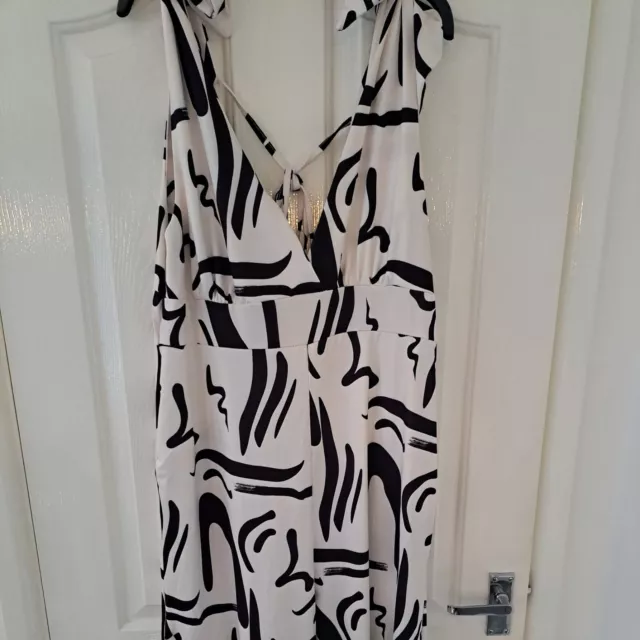 Ladies Jumpsuit Size 18