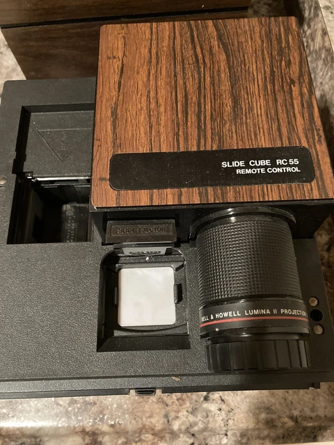Bell & Howell Slide Cube Projector Model RC-55 TESTED WORKS w/new Drive Gear